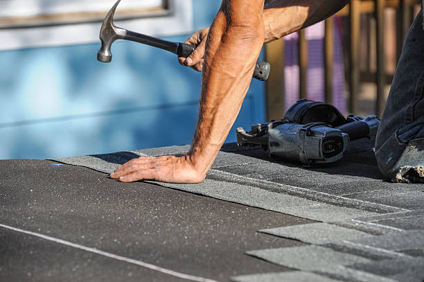 24/7 Emergency Roofing experts in Marshall, MO